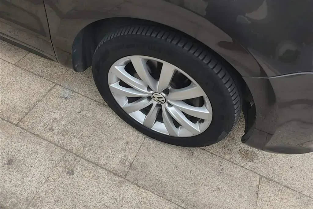 2018 Volkswagen Sharan 2.0T 220HP L4 6DCT,autocango,china used car exporter,china ev exporter,chinese used car exporter,chinese used ev exporter