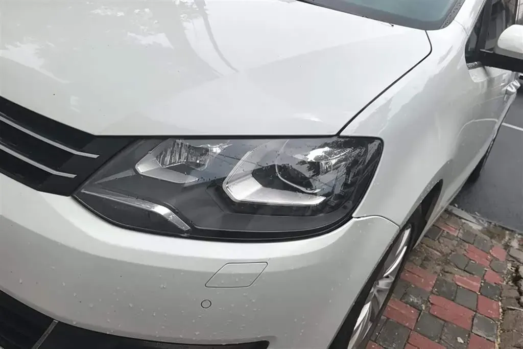 2014 Volkswagen Sharan 2.0T 200HP L4 6DCT,autocango,china used car exporter,china ev exporter,chinese used car exporter,chinese used ev exporter