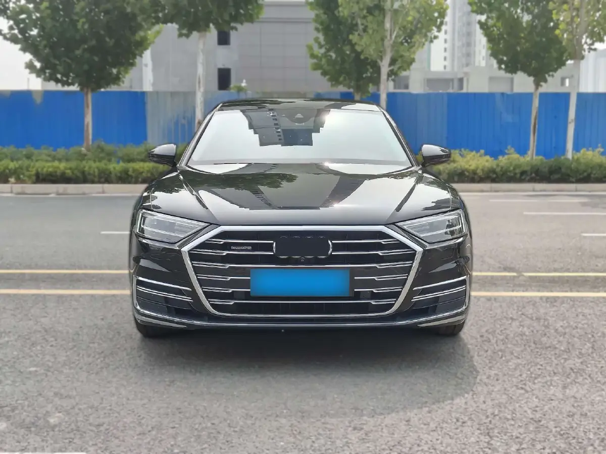 2018 Audi A8 3.0T 340HP V6 8AT