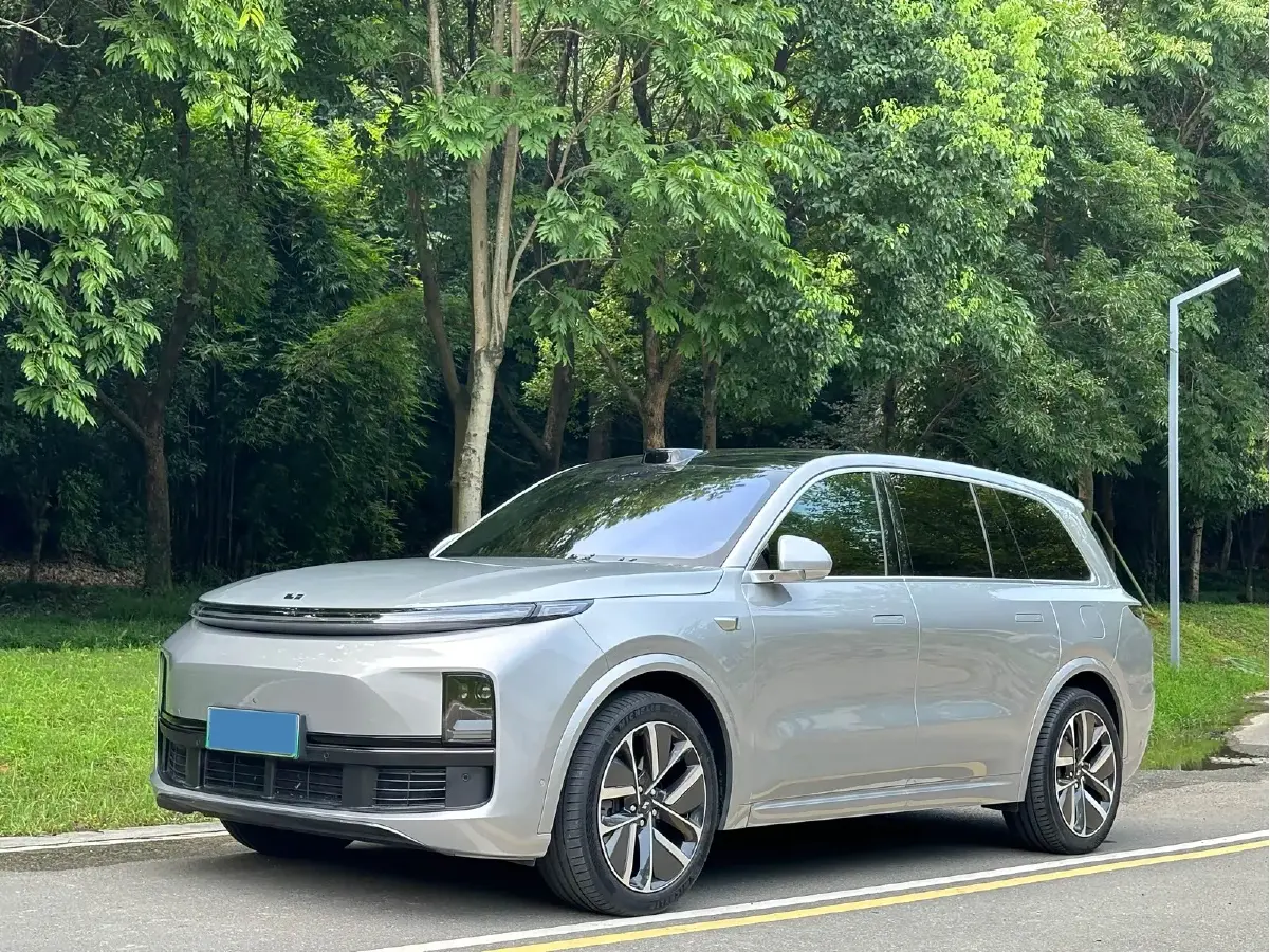 2022 Li L9 Range Extended 154HP REEV 42.6KWH