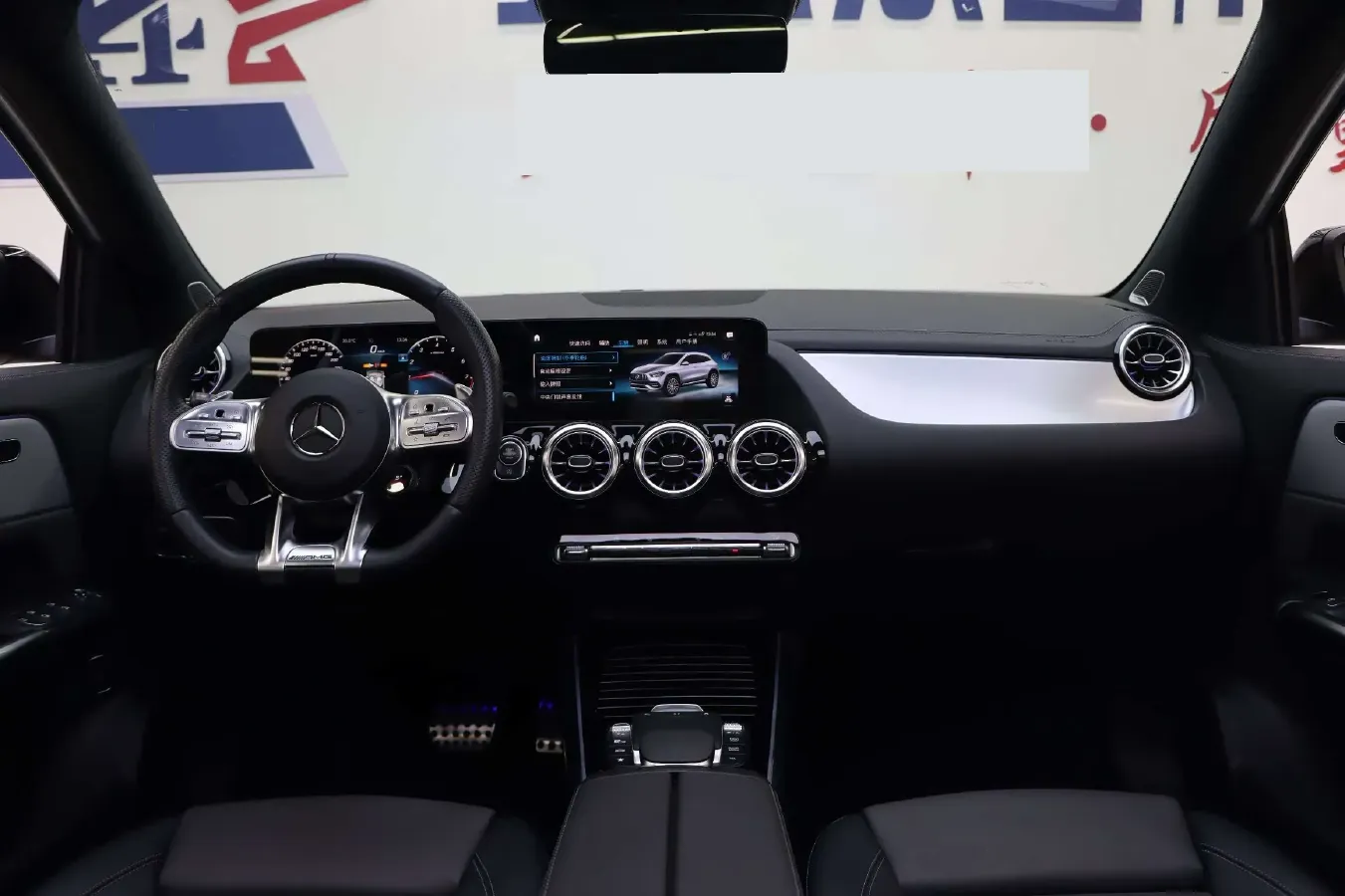 2021 Mercedes-Benz GLA AMG 2.0T 306HP L4 8DCT,autocango,china used car exporter,china ev exporter,chinese used car exporter,chinese used ev exporter