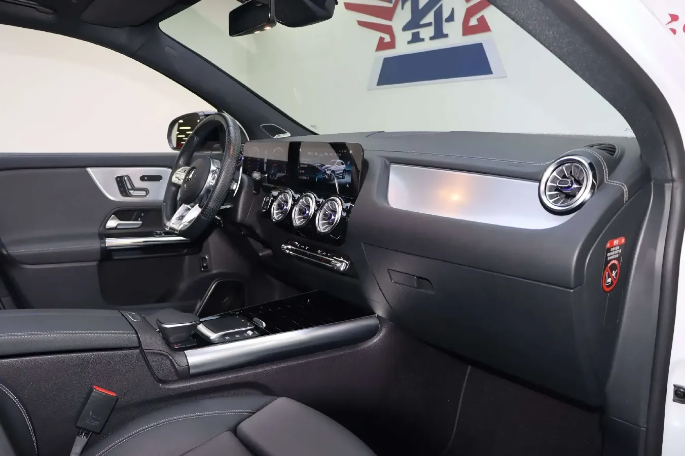 2021 Mercedes-Benz GLA AMG 2.0T 306HP L4 8DCT,autocango,china used car exporter,china ev exporter,chinese used car exporter,chinese used ev exporter