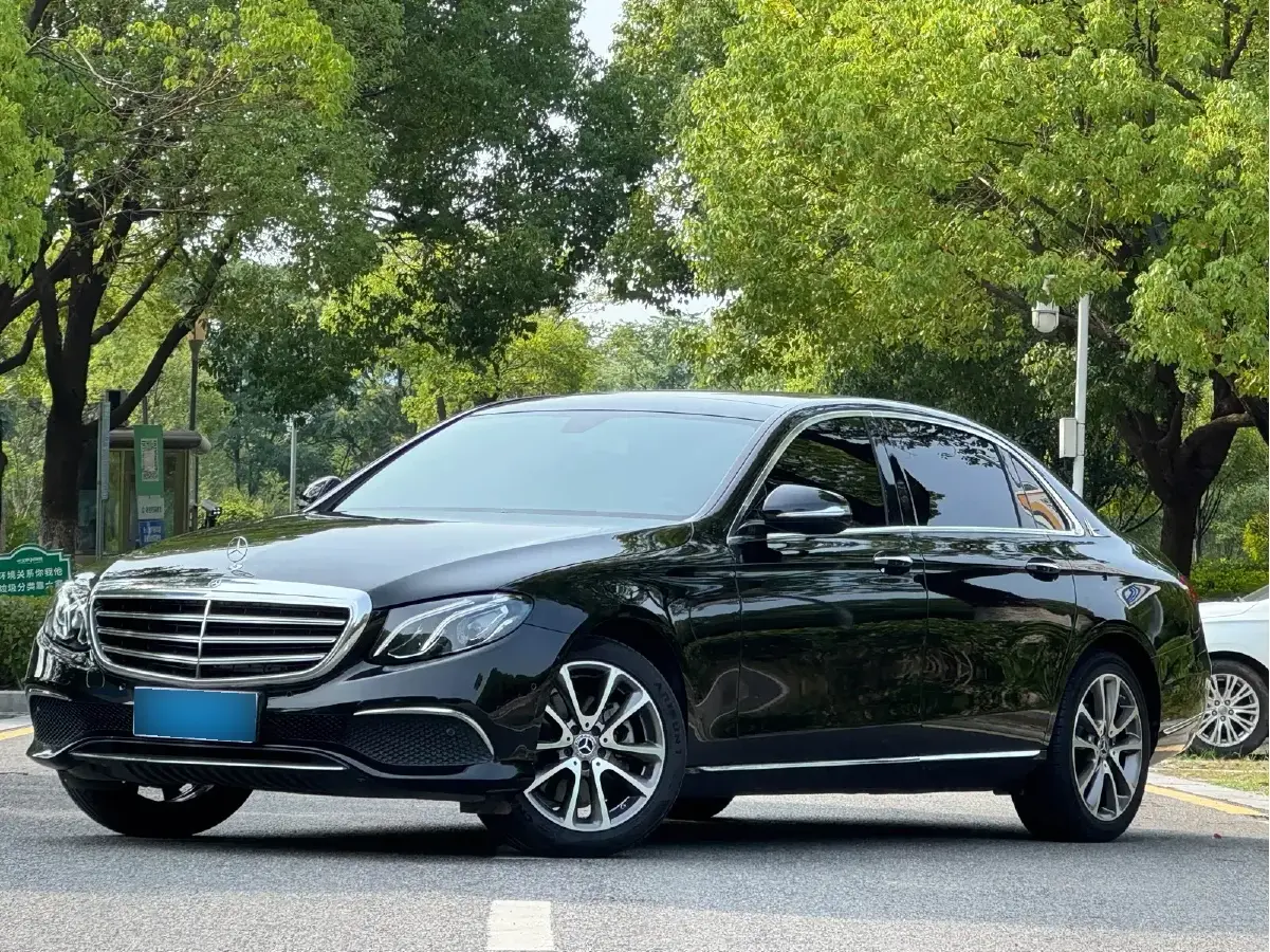 2020 Mercedes-Benz E Class 1.5T 184HP L4 9AT