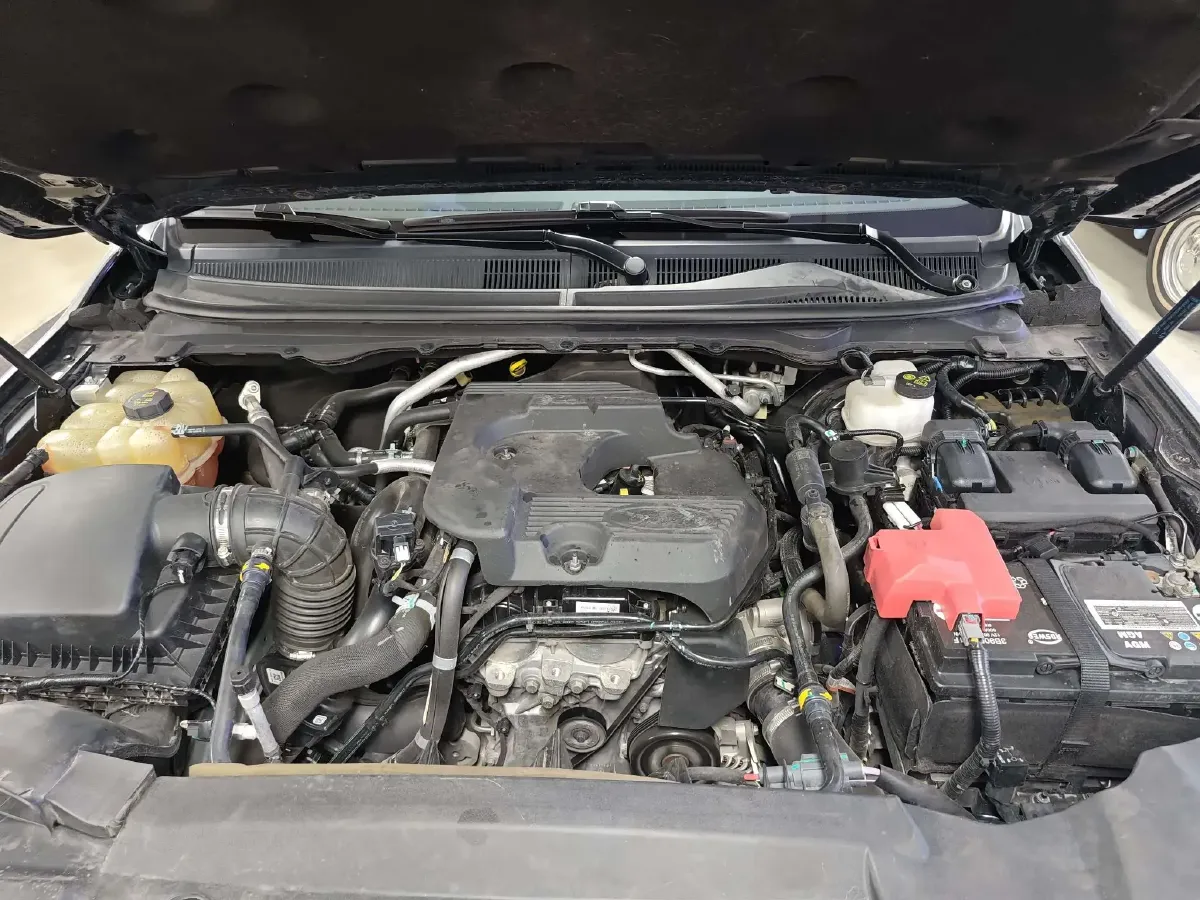 2020 Ford Everest 2.3T 275HP L4 10AT,autocango,china used car exporter,china ev exporter,chinese used car exporter,chinese used ev exporter