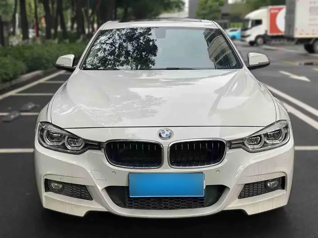 2019 BMW 3 Series 2.0T 184HP L4 8AT
