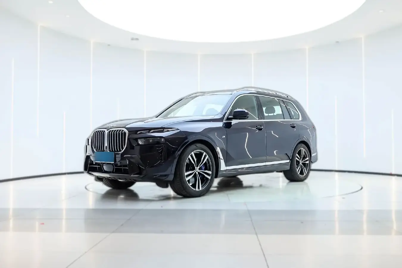 2023 BMW X7 3.0T 381HP L6 8AT