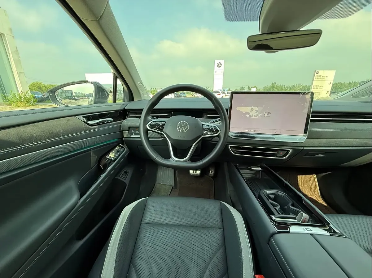 2024 Volkswagen ID.7 Vizzion BEV 84.8KWH,autocango,china used car exporter,china ev exporter,chinese used car exporter,chinese used ev exporter