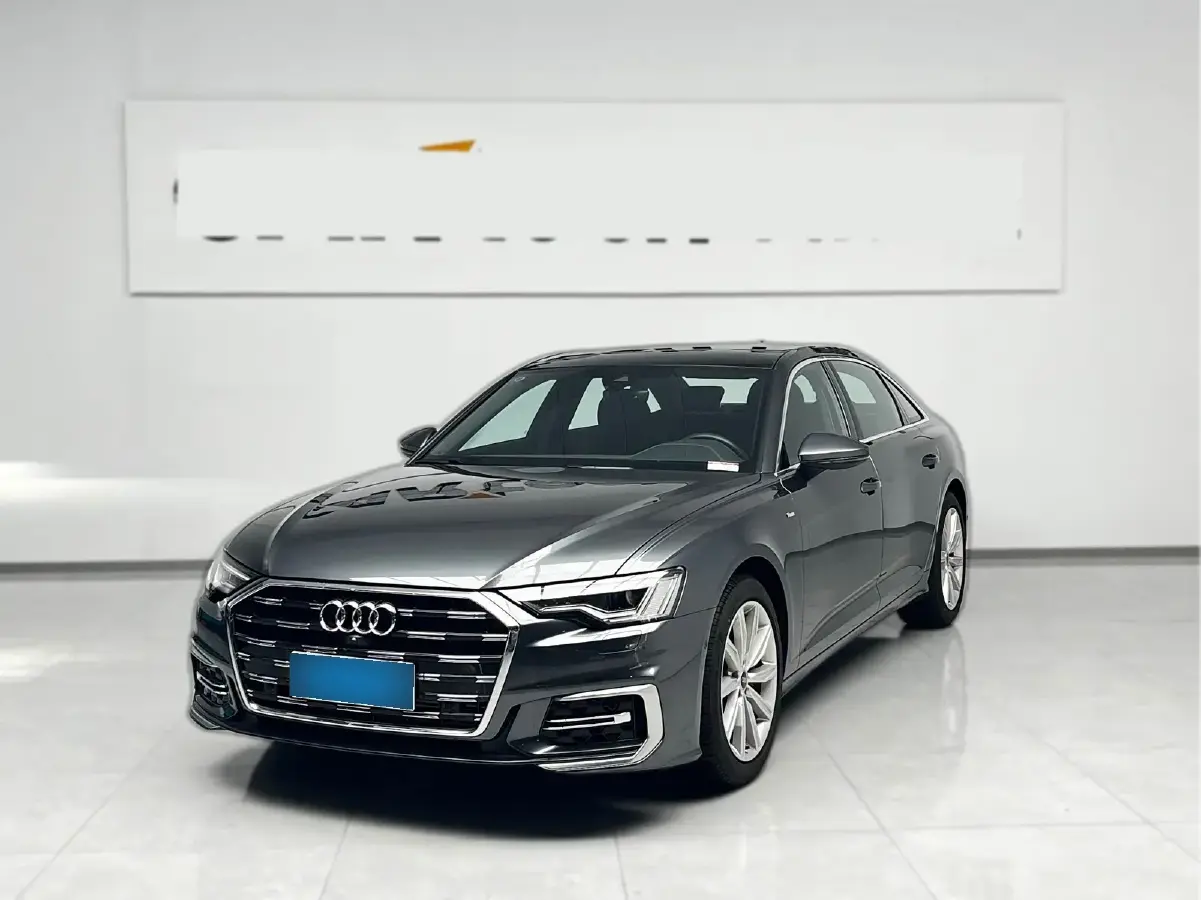 2024 Audi A6L 2.0T 245HP L4 7DCT