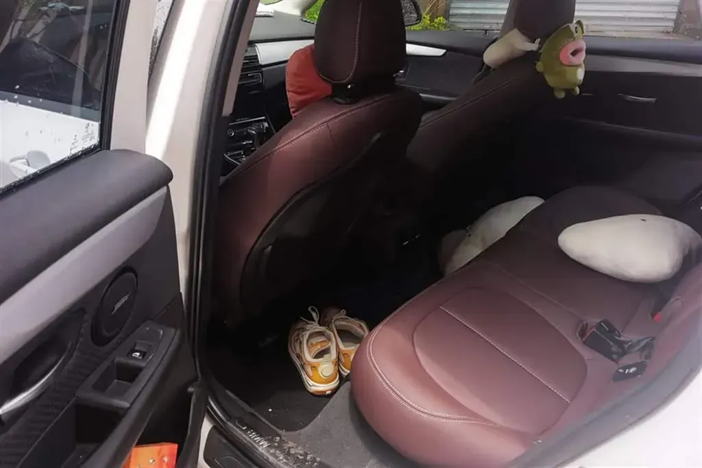 2016 BMW 2 Series Wagon 1.5T 136HP L3 6AT,autocango,china used car exporter,china ev exporter,chinese used car exporter,chinese used ev exporter