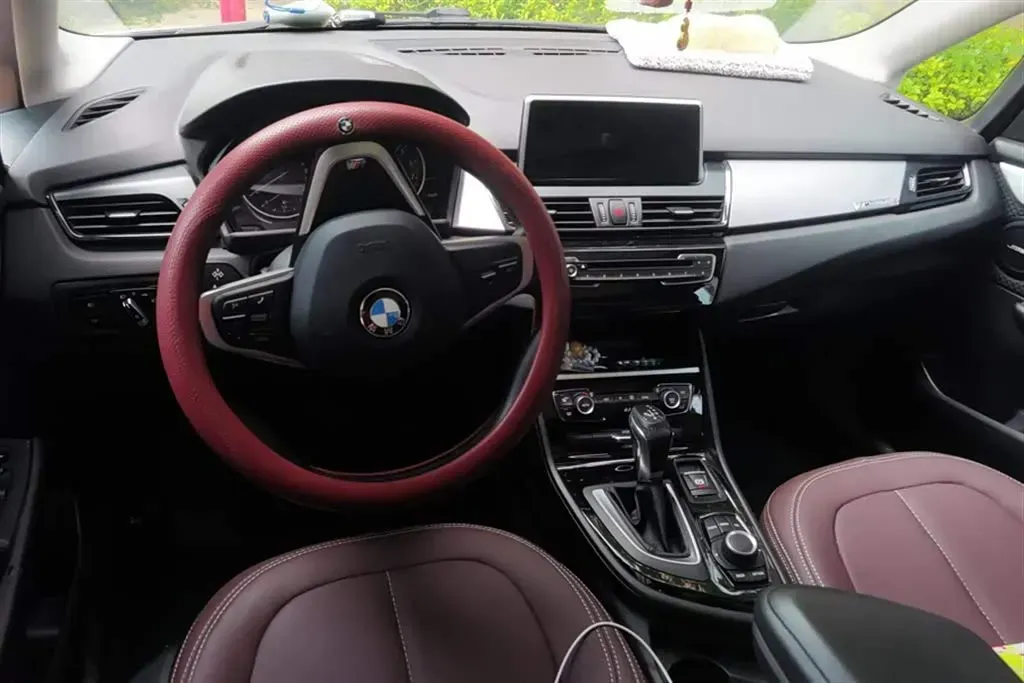 2016 BMW 2 Series Wagon 1.5T 136HP L3 6AT,autocango,china used car exporter,china ev exporter,chinese used car exporter,chinese used ev exporter