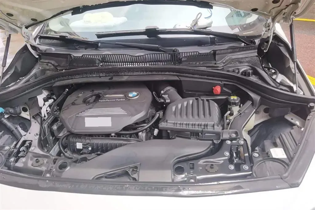 2016 BMW 2 Series Wagon 1.5T 136HP L3 6AT,autocango,china used car exporter,china ev exporter,chinese used car exporter,chinese used ev exporter