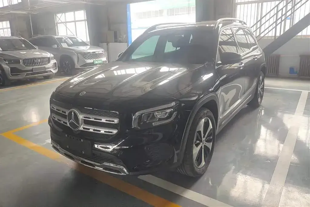 2023 Mercedes-Benz GLB Class 2.0T 190HP L4 8DCT
