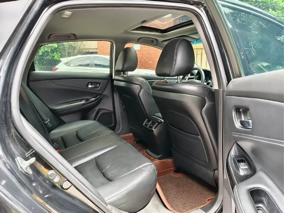 2015 Honda Spirior 2.0L 155HP L4 CVT,autocango,china used car exporter,china ev exporter,chinese used car exporter,chinese used ev exporter