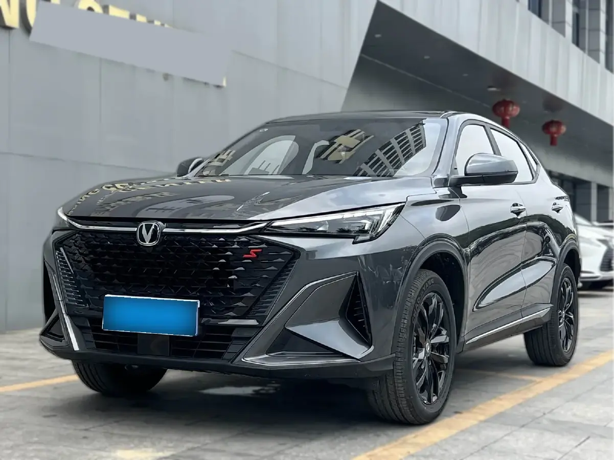 2025 ChangAn X5 PLUS 1.5T 188HP L4 7DCT