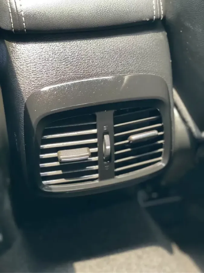 2016 GAC Trumpchi GA6 1.5T 152HP L4 7DCT,autocango,china used car exporter,china ev exporter,chinese used car exporter,chinese used ev exporter