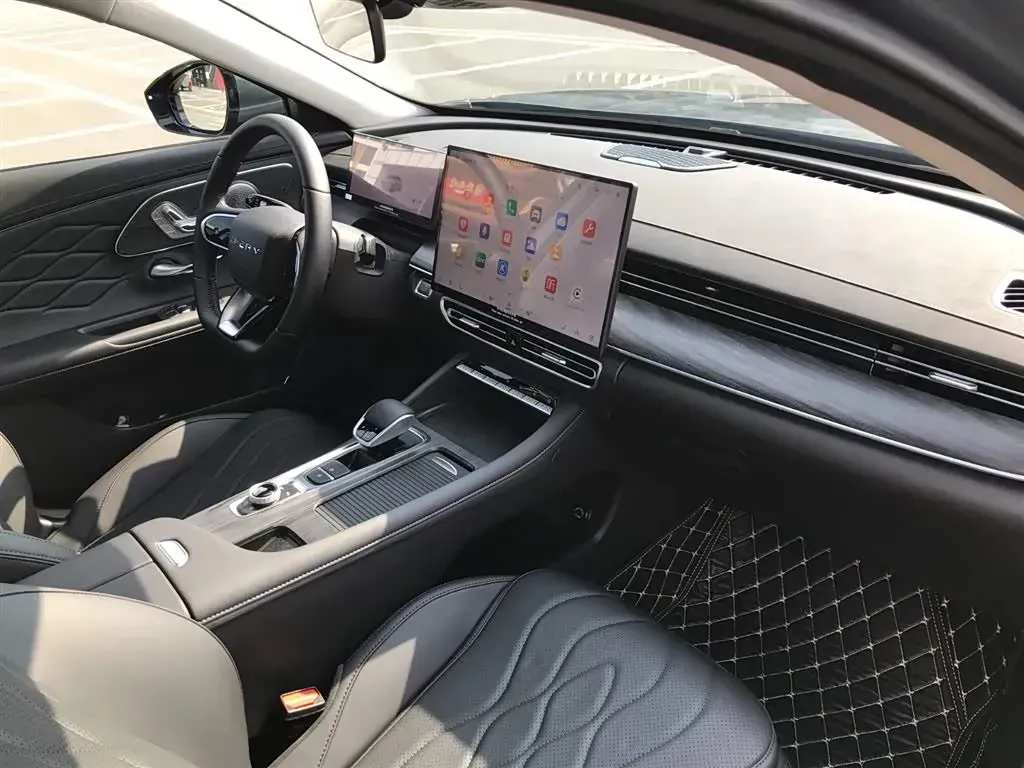 2025 Chery Arrizo 8 Pro 1.6T 197HP L4 7DCT,autocango,china used car exporter,china ev exporter,chinese used car exporter,chinese used ev exporter