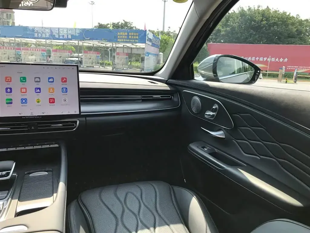 2025 Chery Arrizo 8 Pro 1.6T 197HP L4 7DCT,autocango,china used car exporter,china ev exporter,chinese used car exporter,chinese used ev exporter