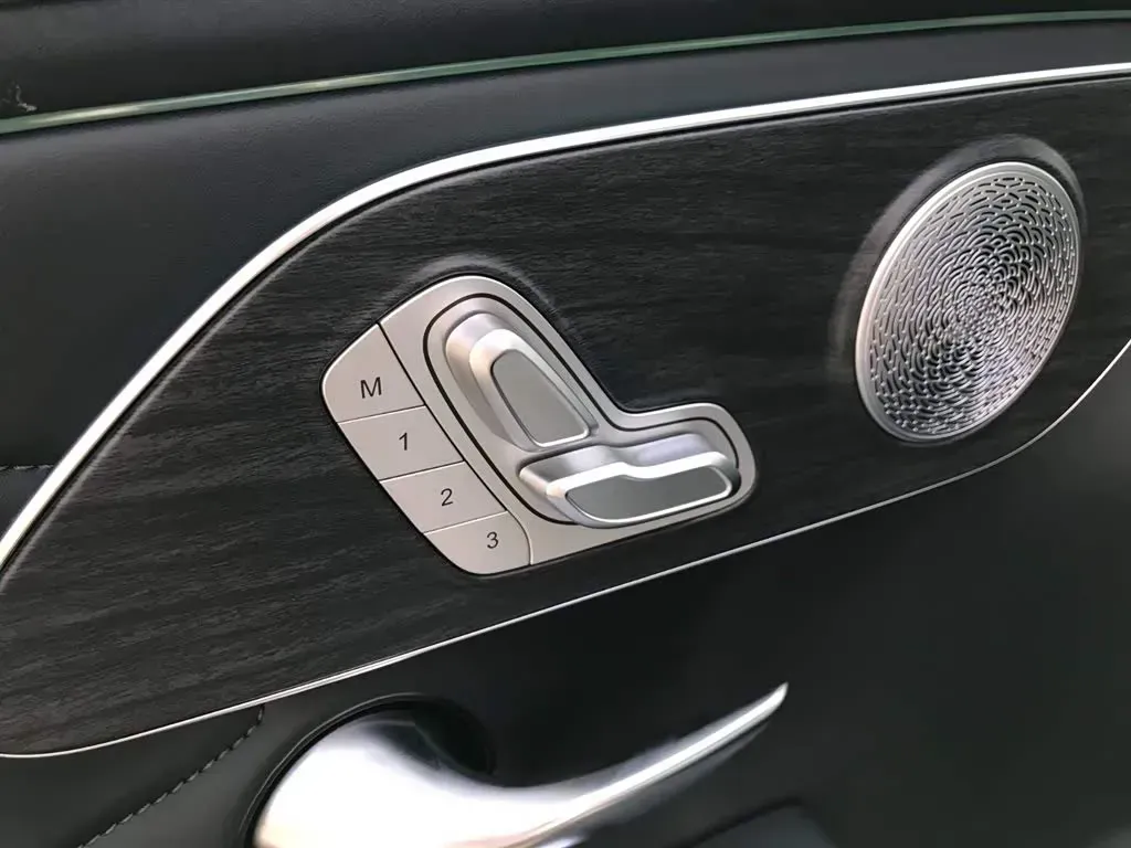 2025 Chery Arrizo 8 Pro 1.6T 197HP L4 7DCT,autocango,china used car exporter,china ev exporter,chinese used car exporter,chinese used ev exporter