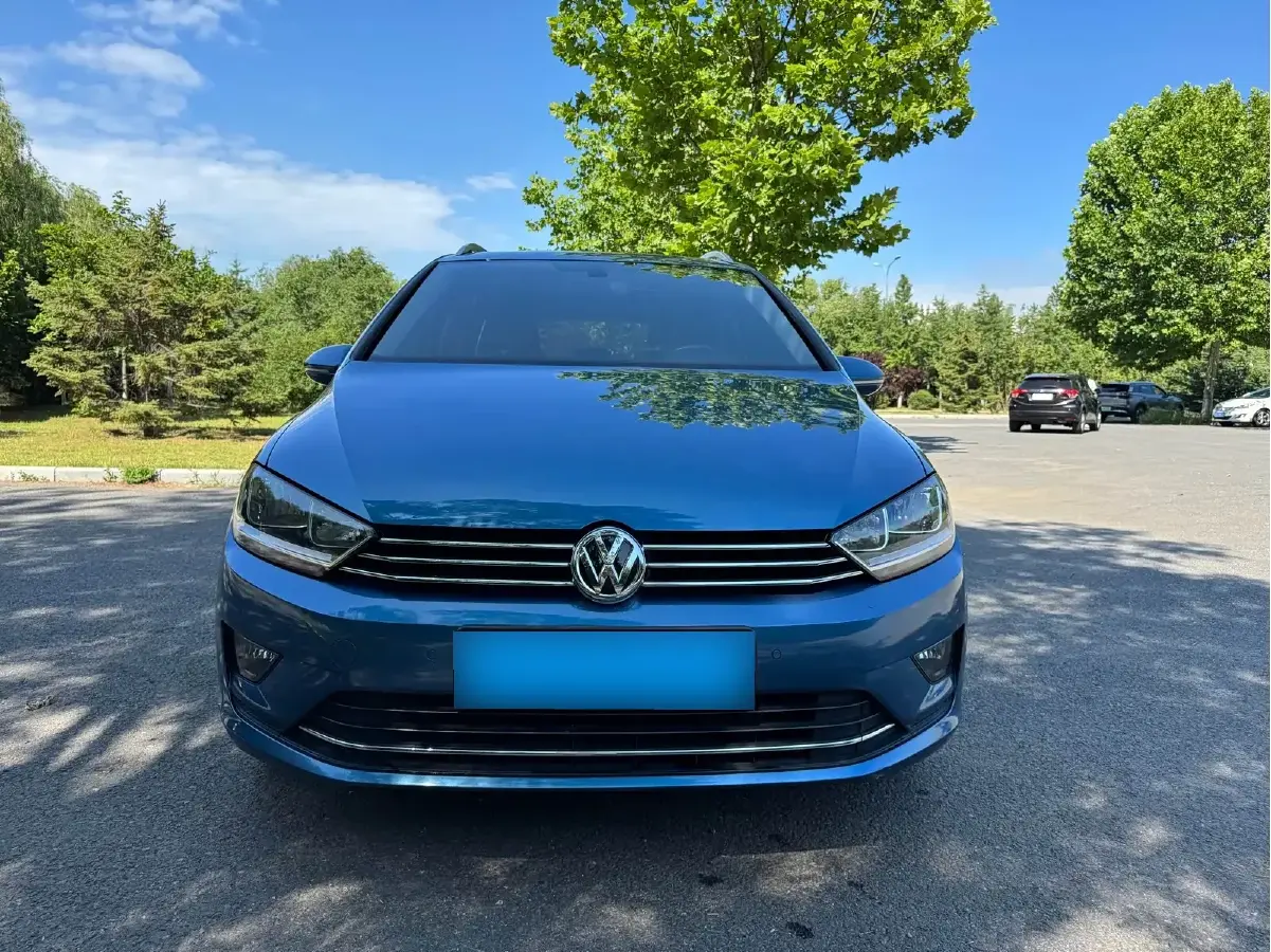 2018 Volkswagen Golf Sportsvan 1.4T 150HP L4 7DCT