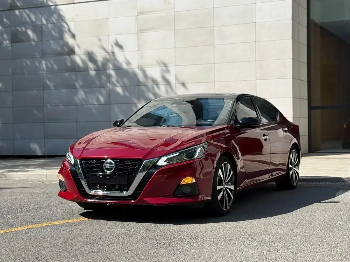 2020 Nissan Teana 2.0T 243HP L4 CVT