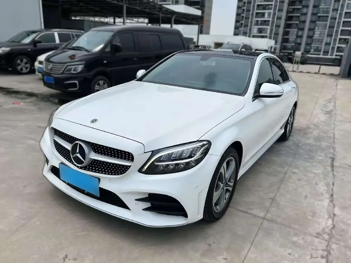 2019 Mercedes-Benz C Class 1.5T 184HP L4 9AT