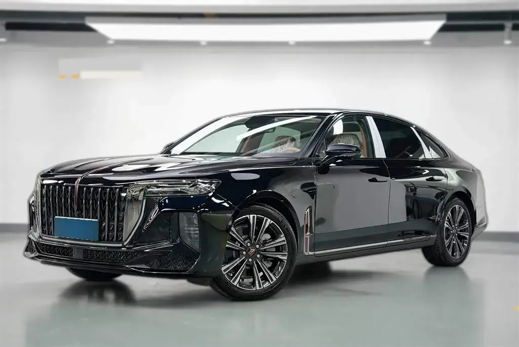 2024 HongQi H9 2.0T 252HP L4 7DCT