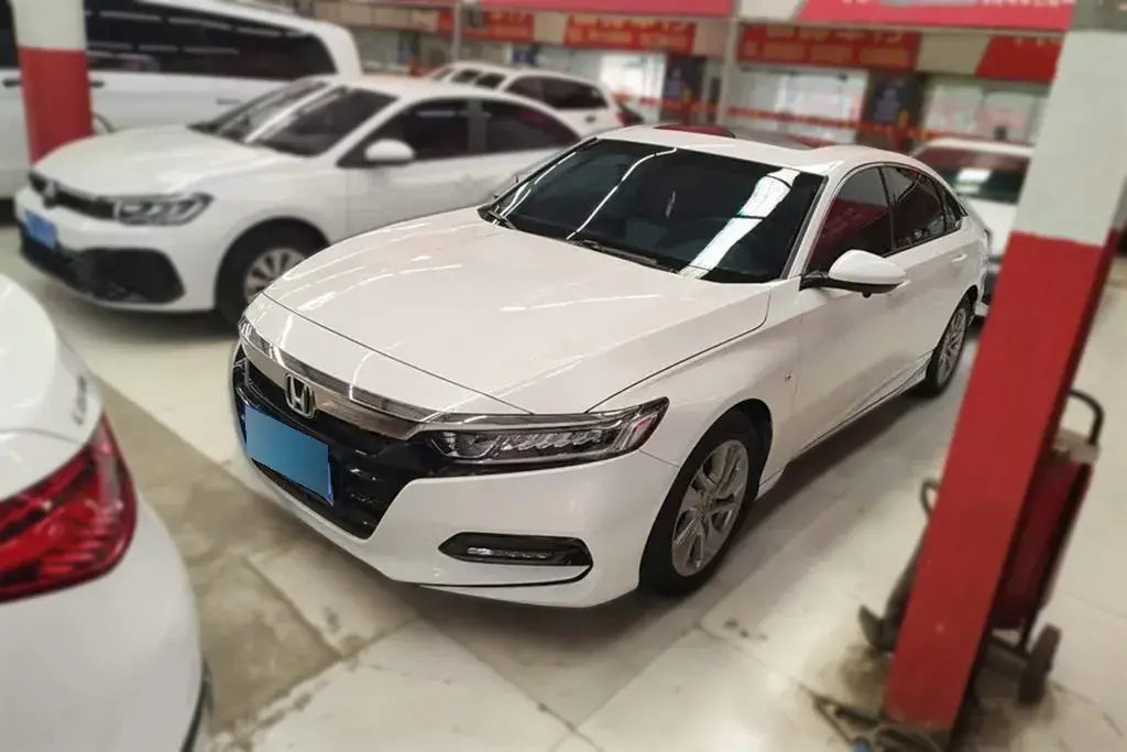 2018 Honda Accord 1.5T 177HP L4 CVT