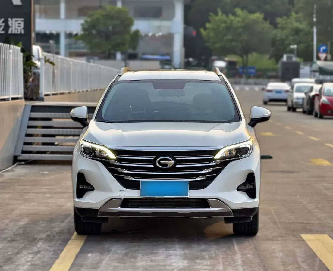 2020 GAC Trumpchi GS5 1.5T 169HP L4 6AT,autocango,china used car exporter,china ev exporter,chinese used car exporter,chinese used ev exporter