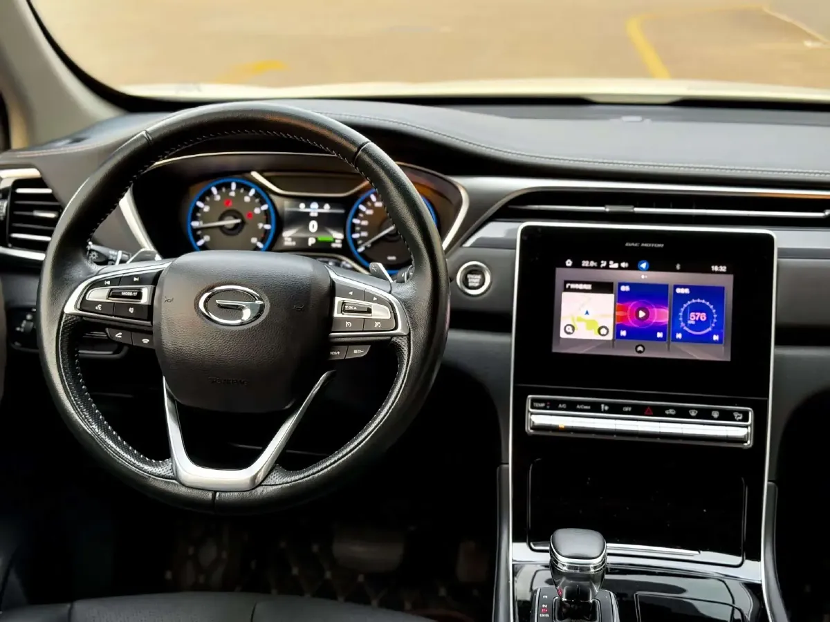 2020 GAC Trumpchi GS5 1.5T 169HP L4 6AT,autocango,china used car exporter,china ev exporter,chinese used car exporter,chinese used ev exporter