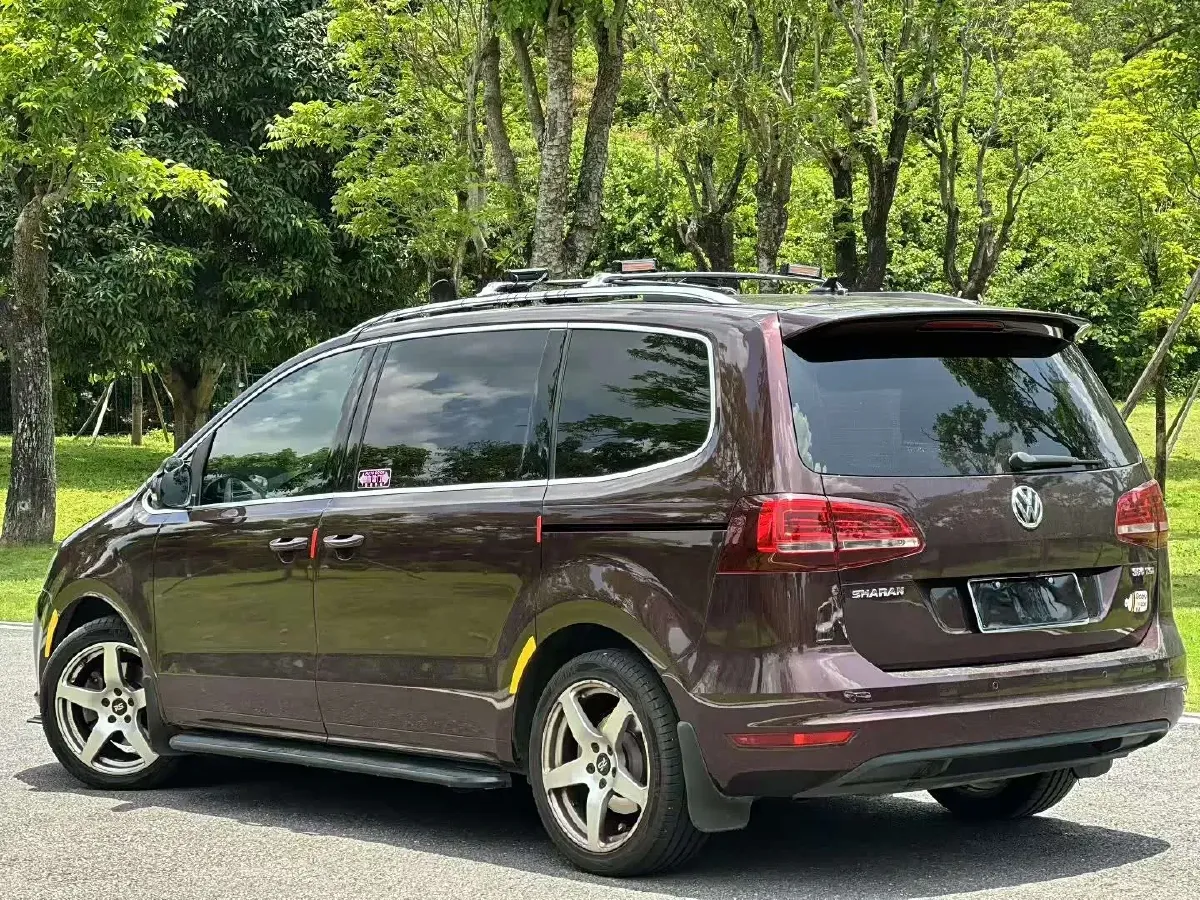 2016 Volkswagen Sharan 2.0T 220HP L4 6DCT,autocango,china used car exporter,china ev exporter,chinese used car exporter,chinese used ev exporter
