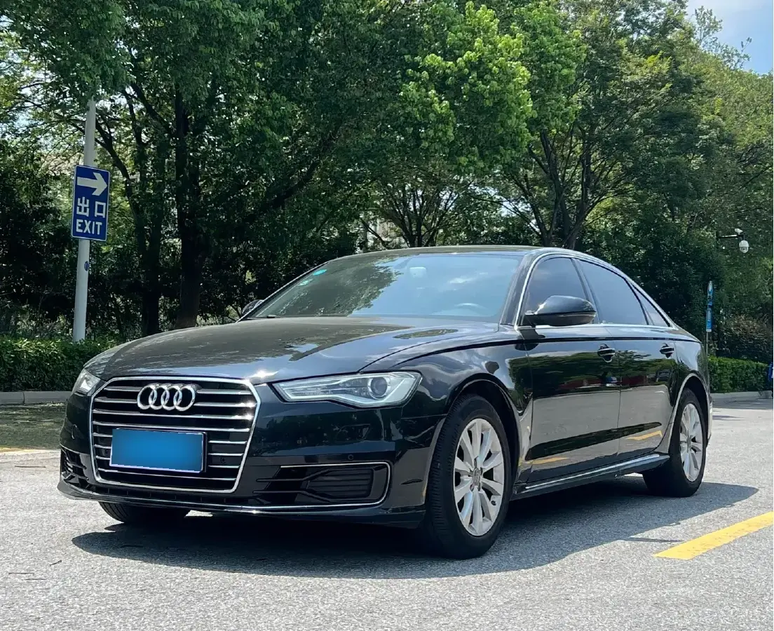 2017 Audi A6L 1.8T 190HP L4 7DCT