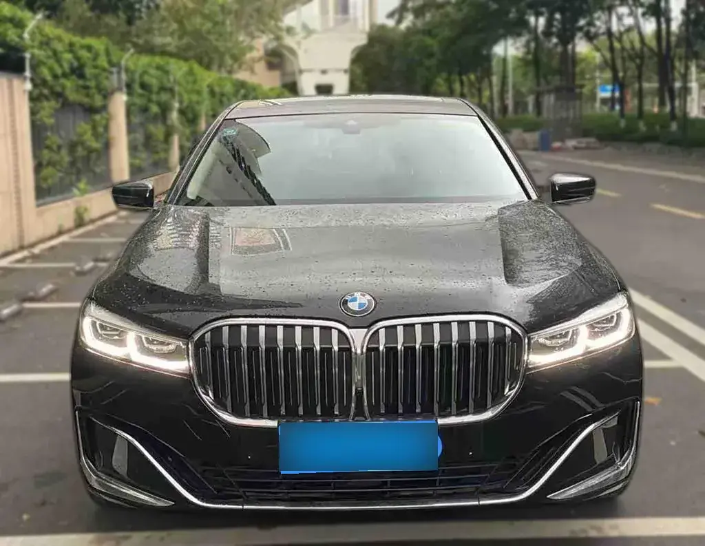 2019 BMW 7 Series 2.0T 265HP L4 8AT