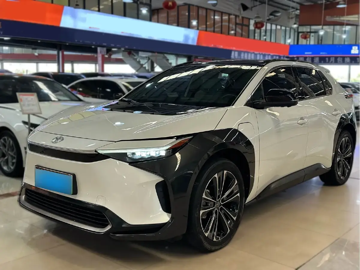 2022 Toyota bZ4X BEV 66.7KWH