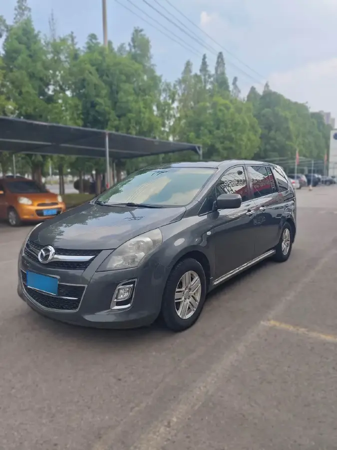 2013 Mazda 8 2.5L 163HP L4 5AT 2013 Mazda 8 2.5L 163HP L4 5AT