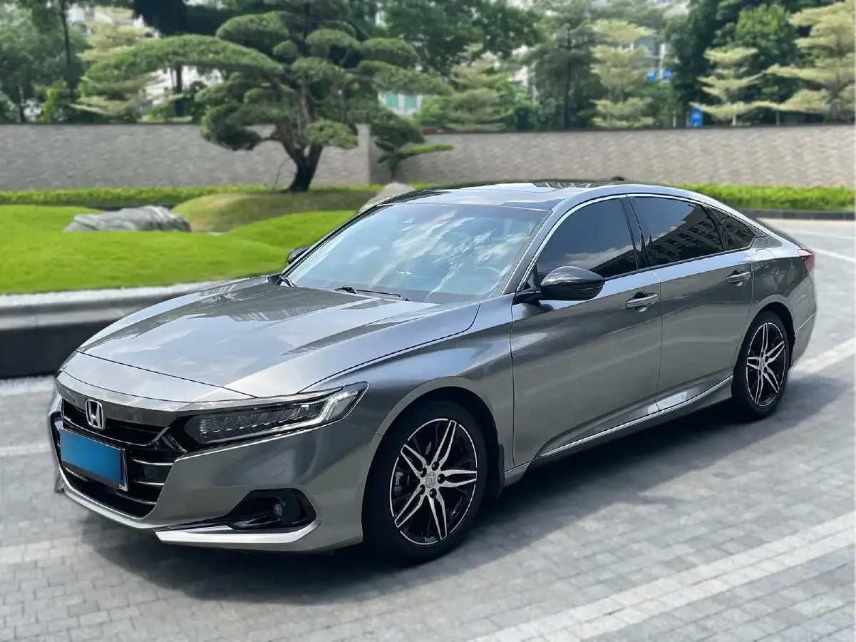 2022 Honda Accord 1.5T 194HP L4 CVT
