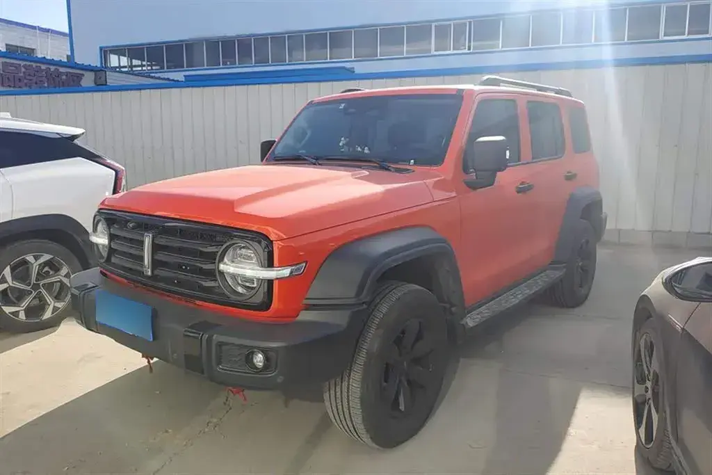 2021 Tank 300 2.0T 227HP L4 8AT