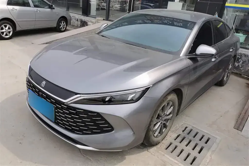 2024 BYD QinL 1.5L 101HP L4 E-CVT PHEV 10.08KWH