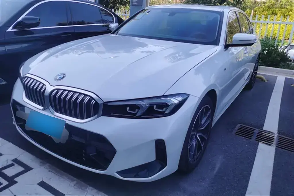 2023 BMW 3 Series 2.0T 156HP L4 8AT