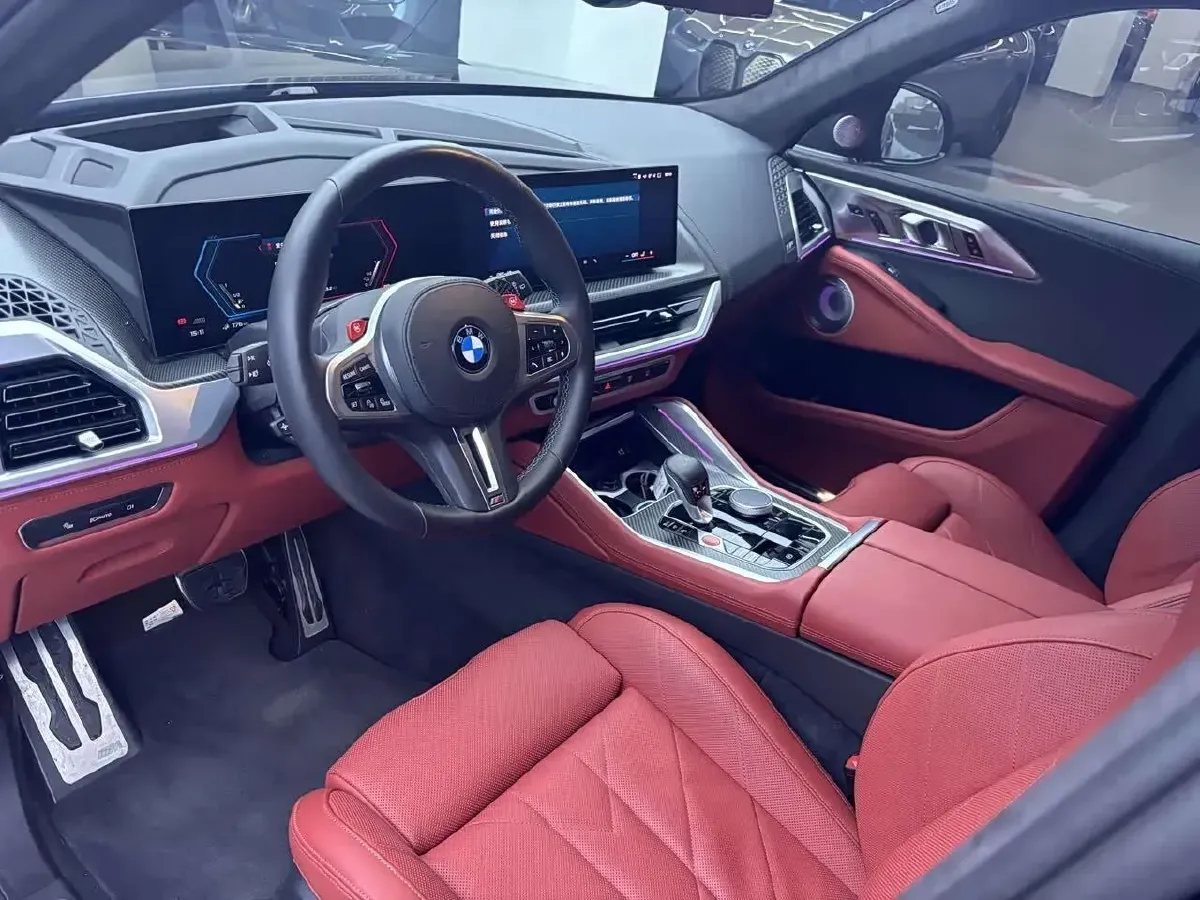 2023 BMW XM 3.0T 313HP L6 8AT PHEV 25.7KWH,autocango,china used car exporter,china ev exporter,chinese used car exporter,chinese used ev exporter