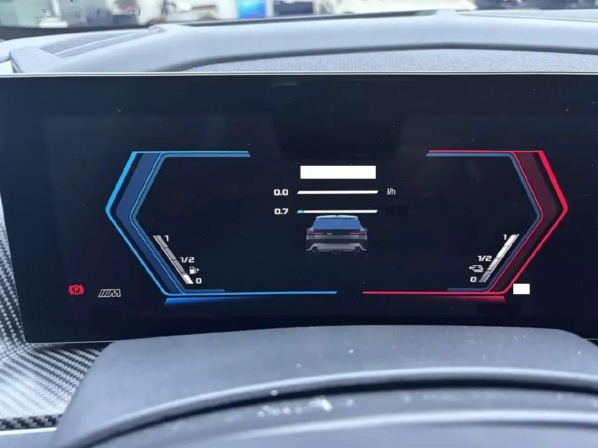 2023 BMW XM 3.0T 313HP L6 8AT PHEV 25.7KWH,autocango,china used car exporter,china ev exporter,chinese used car exporter,chinese used ev exporter