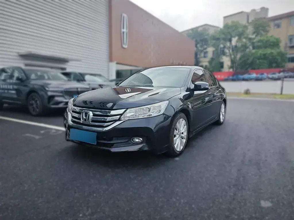 2014 Honda Accord 2.4L 186HP L4 CVT