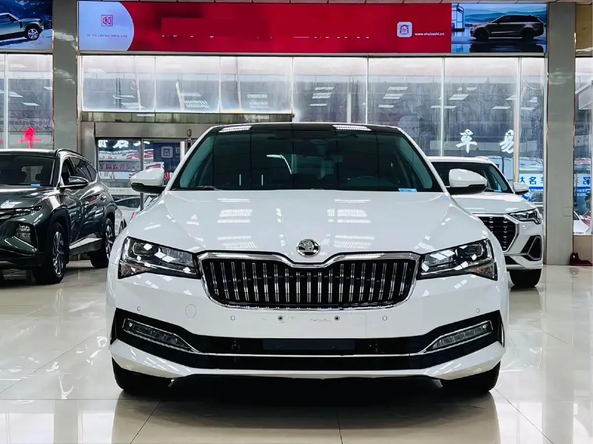2022 Skoda Superb 1.4T 150HP L4 7DCT
