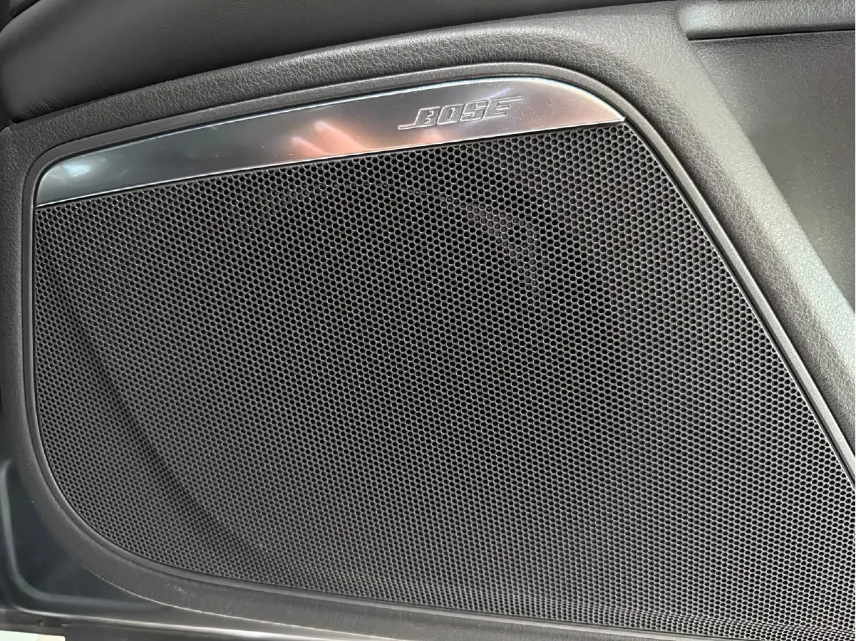 2016 Audi RS 6 4.0T 560HP V8 8AT,autocango,china used car exporter,china ev exporter,chinese used car exporter,chinese used ev exporter