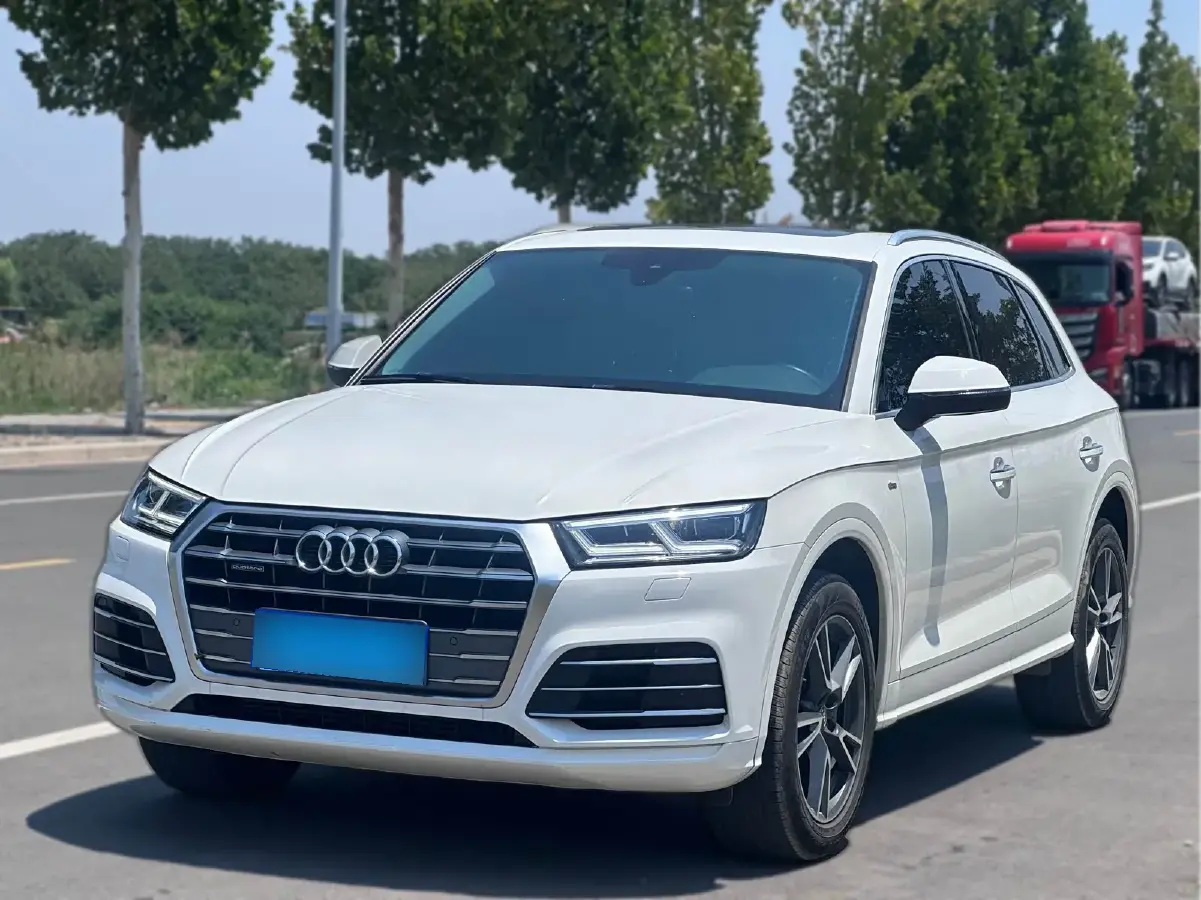 2018 Audi Q5L 2.0T 252HP L4 7DCT