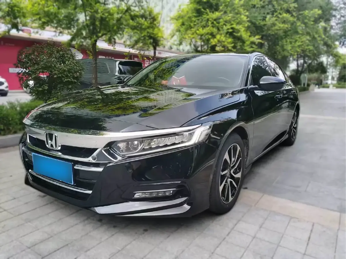 2018 Honda Accord 1.5T 194HP L4 CVT