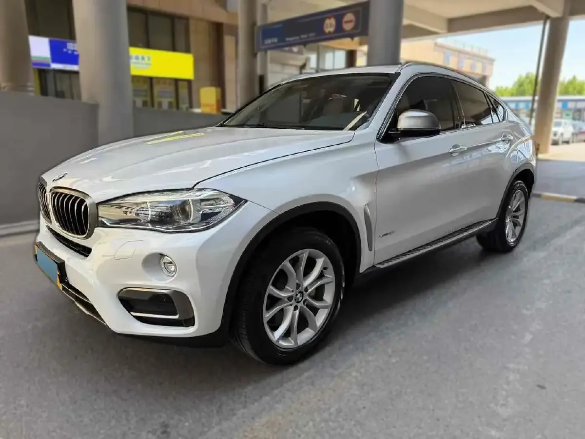2015 BMW X6 2.0T 245HP L4 8AT