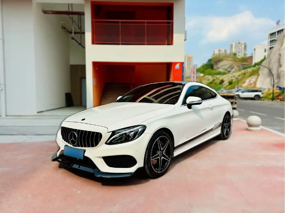 2018 Mercedes-Benz C Class 2.0T 184HP L4 9AT