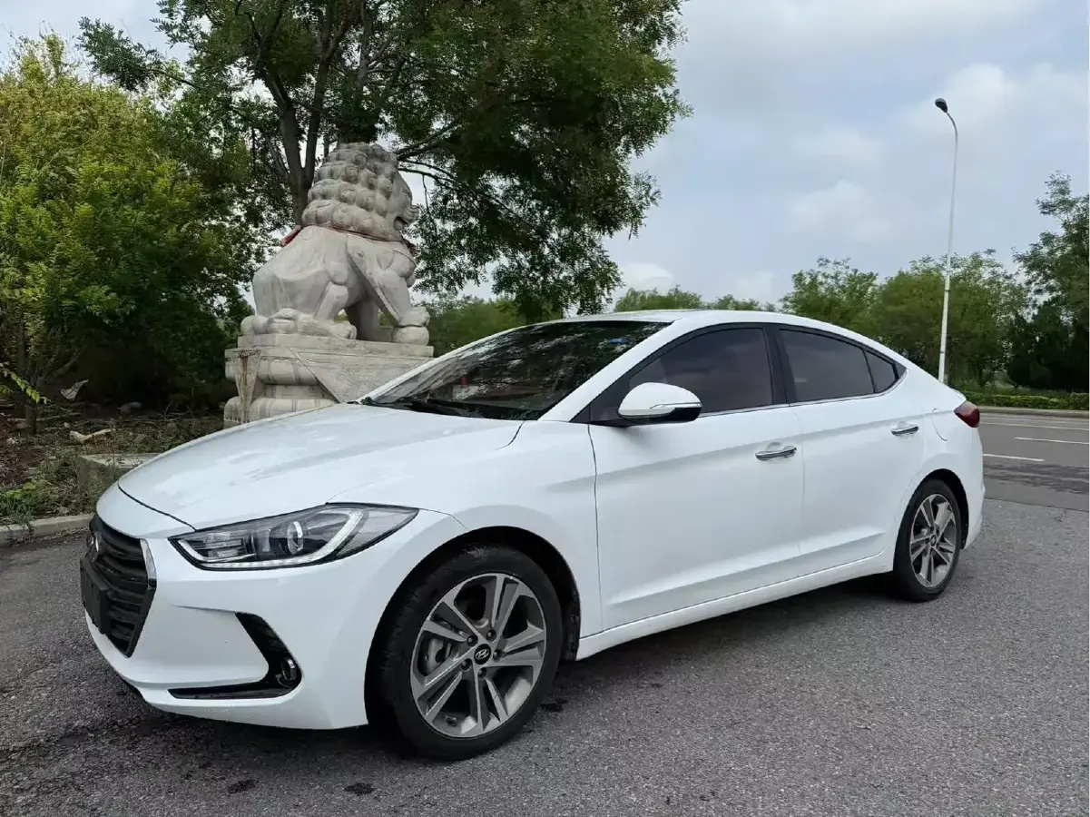 2018 Hyundai Elantra 1.6L 130HP L4 6AT
