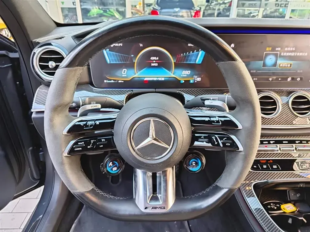 2021 Mercedes-Benz E AMG 4.0T 612HP V8 9AT,autocango,china used car exporter,china ev exporter,chinese used car exporter,chinese used ev exporter