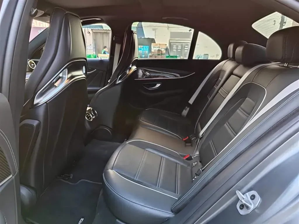 2021 Mercedes-Benz E AMG 4.0T 612HP V8 9AT,autocango,china used car exporter,china ev exporter,chinese used car exporter,chinese used ev exporter